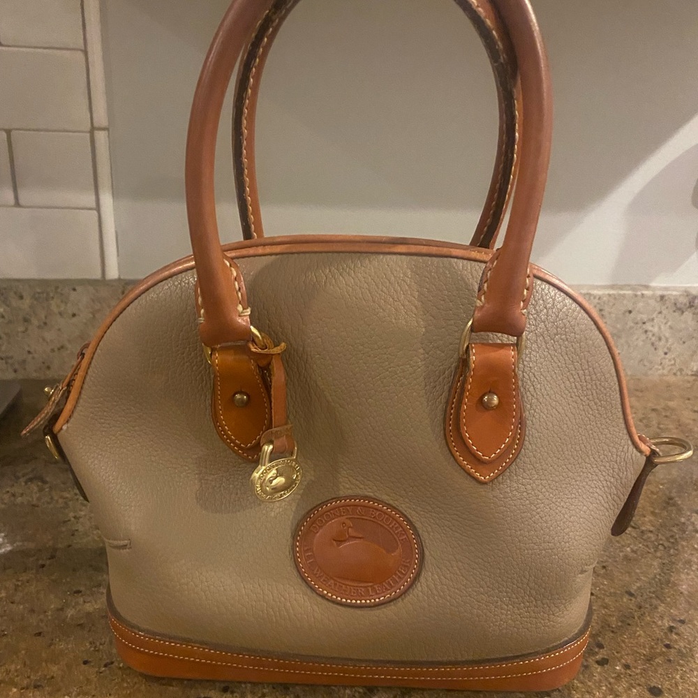 Dooney & Bourke purse